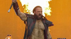 درو ماكنتاير يكسر صمته ويستعد للعودة إلى حلبات WWE بعد غياب طويل