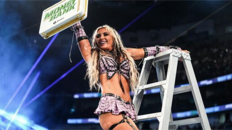 صدمة في WWE بعد موني إن ذا بانك 2026: إصابات تضرب النجوم وتثير التساؤلات حول طريق تيفاني ستراتون نحو راسلمينيا