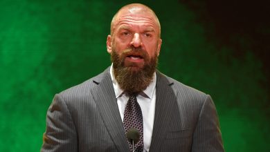 لماذا لا تستعجل WWE في الإعلان عن موعد عرض راسلمينيا 43 التاريخي؟